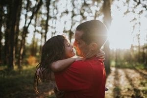 Emotional holiday crest ad
