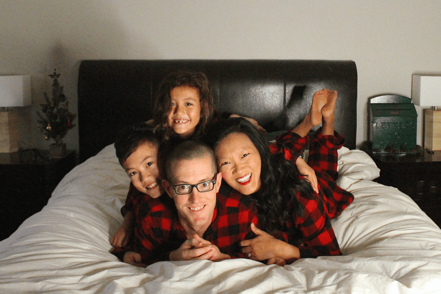 Family holiday tradition ideas Family holiday tradition ideas