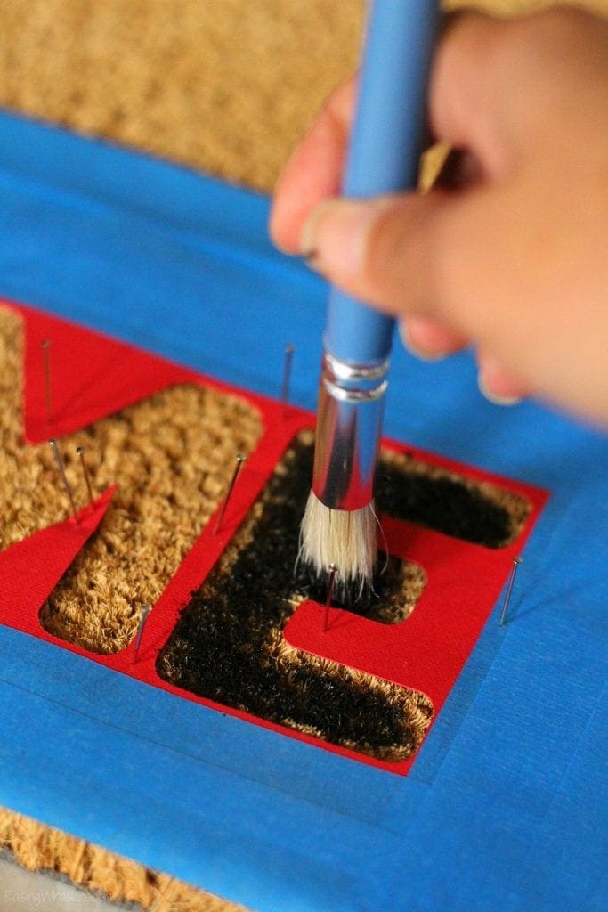 How to paint a doormat How to paint a doormat