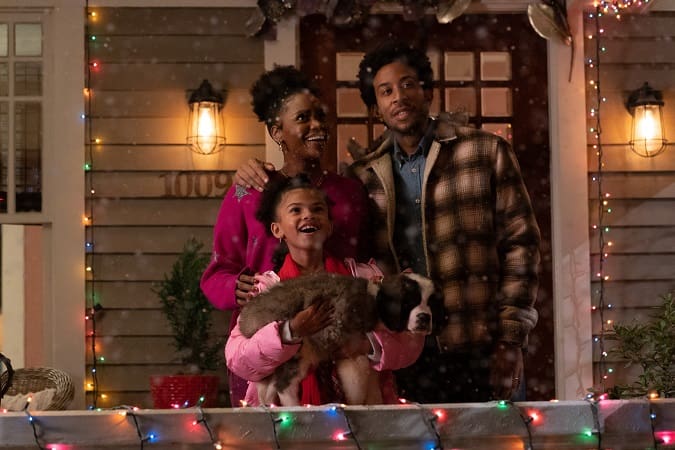 Dashing Through the Snow movie review